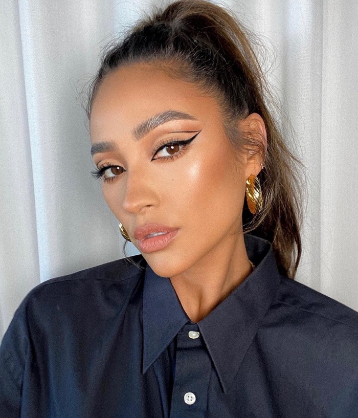 Idemo korak dalje: Otkrijte čari graphic eyeliner looka