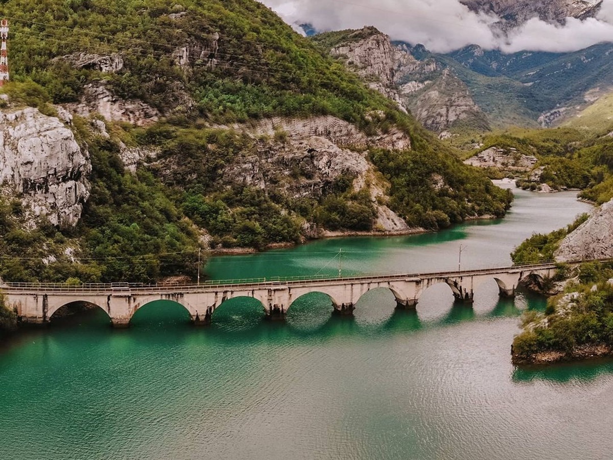 Do Jadranskog mora iz Sarajeva sada putujemo vozom i za manje od 50 KM!