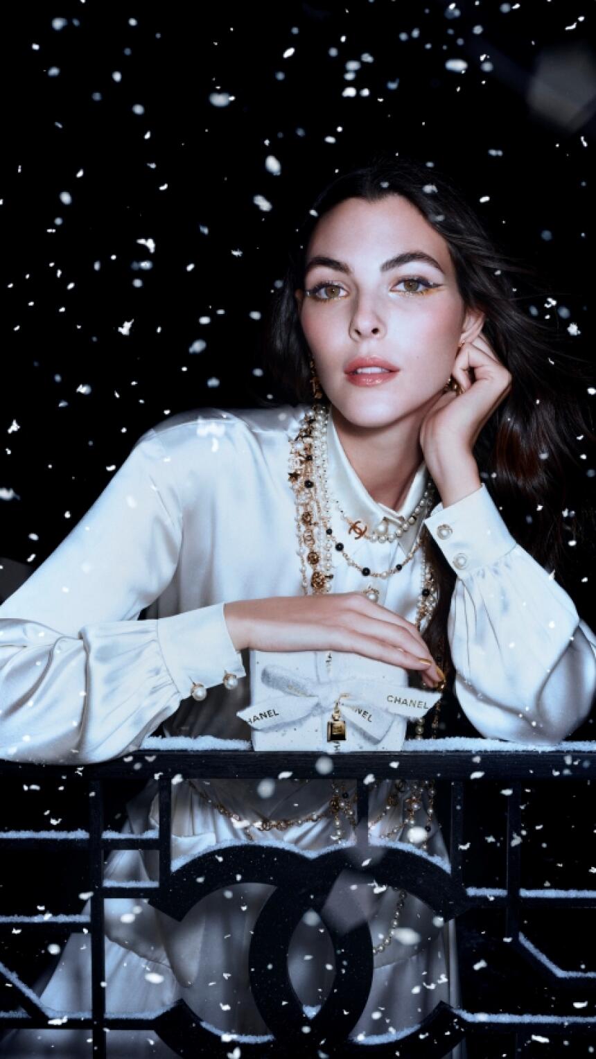 Ekskluzivno s nama zavirite u novu CHANEL beauty kolekciju - ovako želimo mirisati!