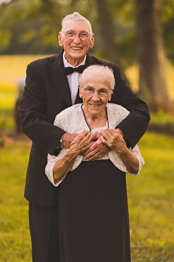 65-Years-of-Marriage-5957c5567e72f 880