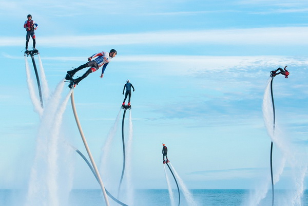 Artur-Lebedev-Sports-Flyboard-Record-1024x684