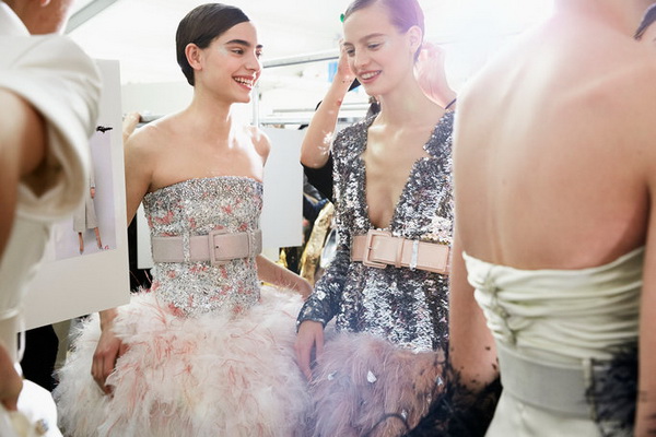 chanel-couture-backstage-1
