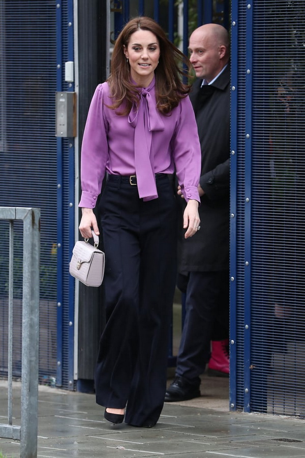 Kate-Middleton-Gucci-Shirt-Jigsaw-Pants-March-2019